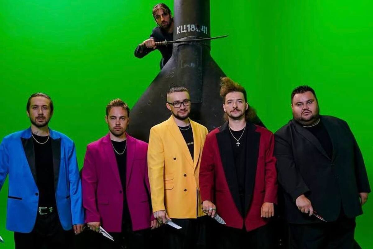 Badstreet Boys і Стерненко представили пародійний кліп із благодійною метою