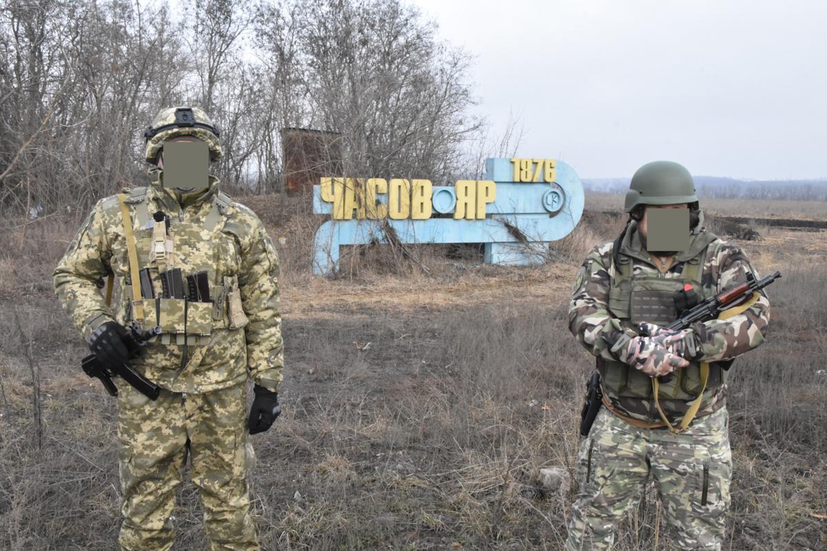 Часов Яр стоит — в ВСУ подтвердили, что город находится под контролем Украины. Фото: Russian Часов Яр