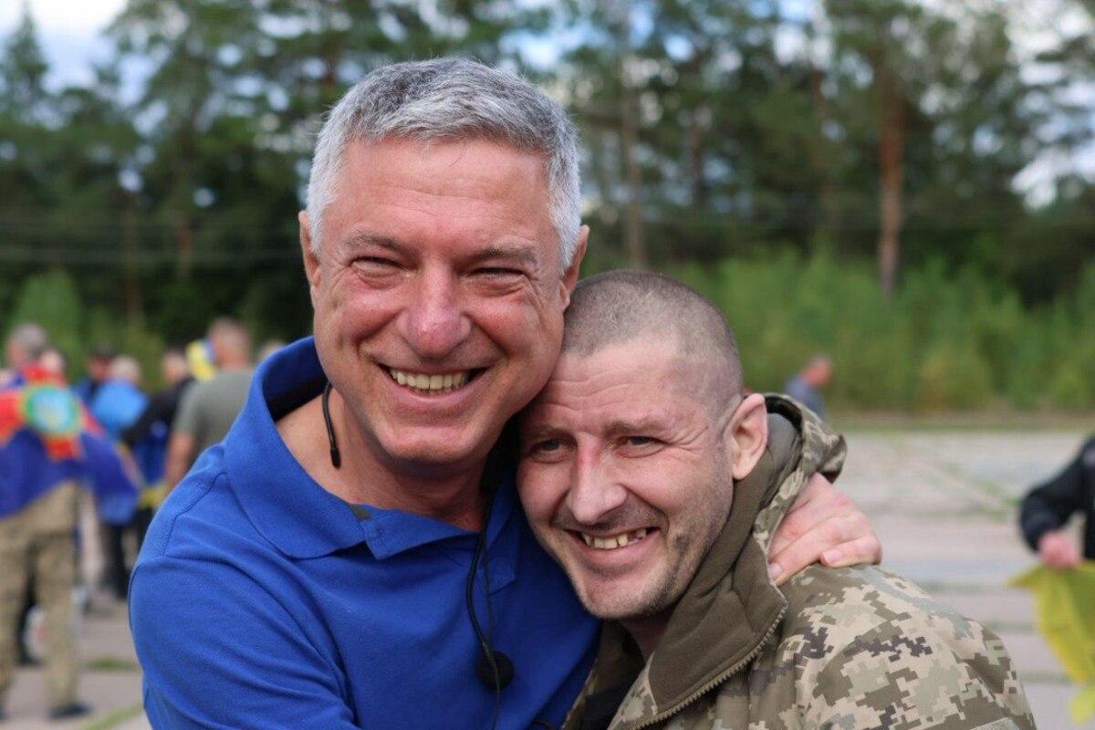 68-й обмен: Украина вернула военных и гражданских, которые находились в плену более трех лет 68-й обмен: Украина вернула военных и гражданских, которые находились в плену более трех лет