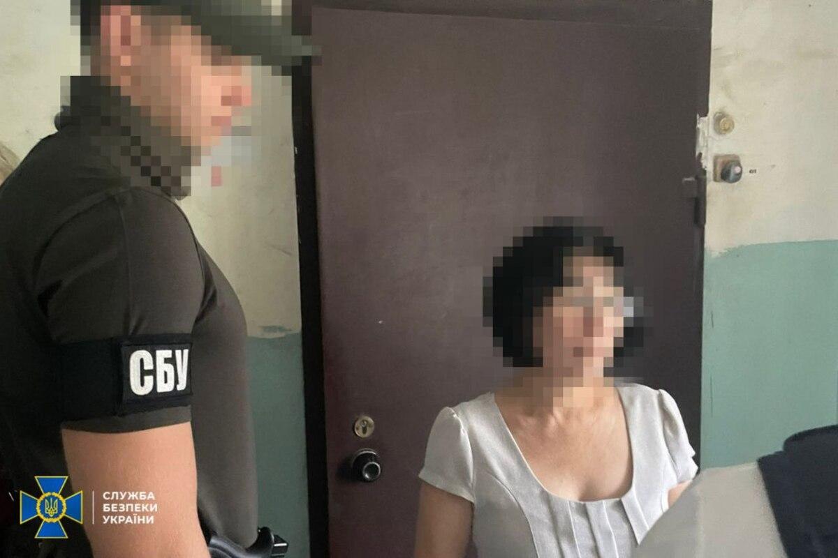 Семейный бизнес на уклонистах: адвокаты продавали фиктивные документы об инвалидности / Фото: СБУ Семейный бизнес на уклонистах: адвокаты продавали фиктивные документы об инвалидности / Фото: СБУ