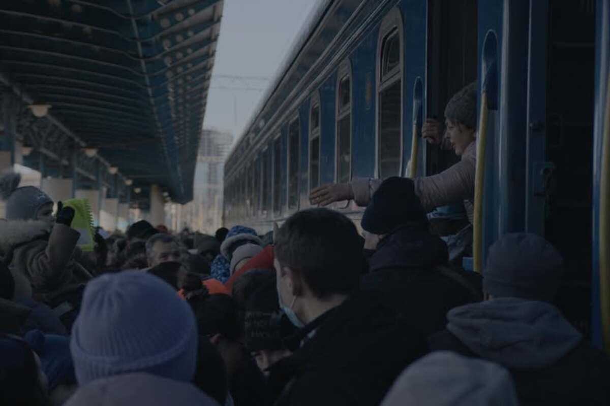 "Песни медленно горящей земли": фильм-дневник, который заставит вас плакать