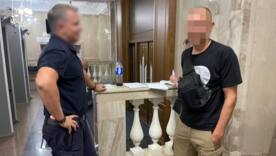 Правоохранитель из Одесской области продавал ухилянтам "футбольные туры" за границу Правоохранитель из Одесской области продавал ухилянтам "футбольные туры" за границу