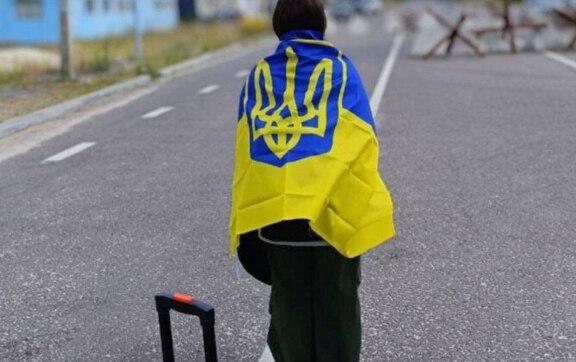 Мечты сильнее оккупации: украинская школьница вернулась домой ради университета