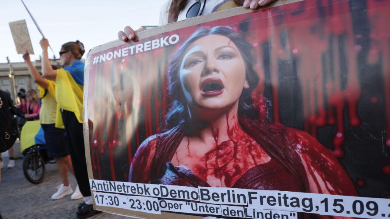 Путіністка Анна Нетребко повертається! У Лондоні вимагають скасувати виступи російської співачки