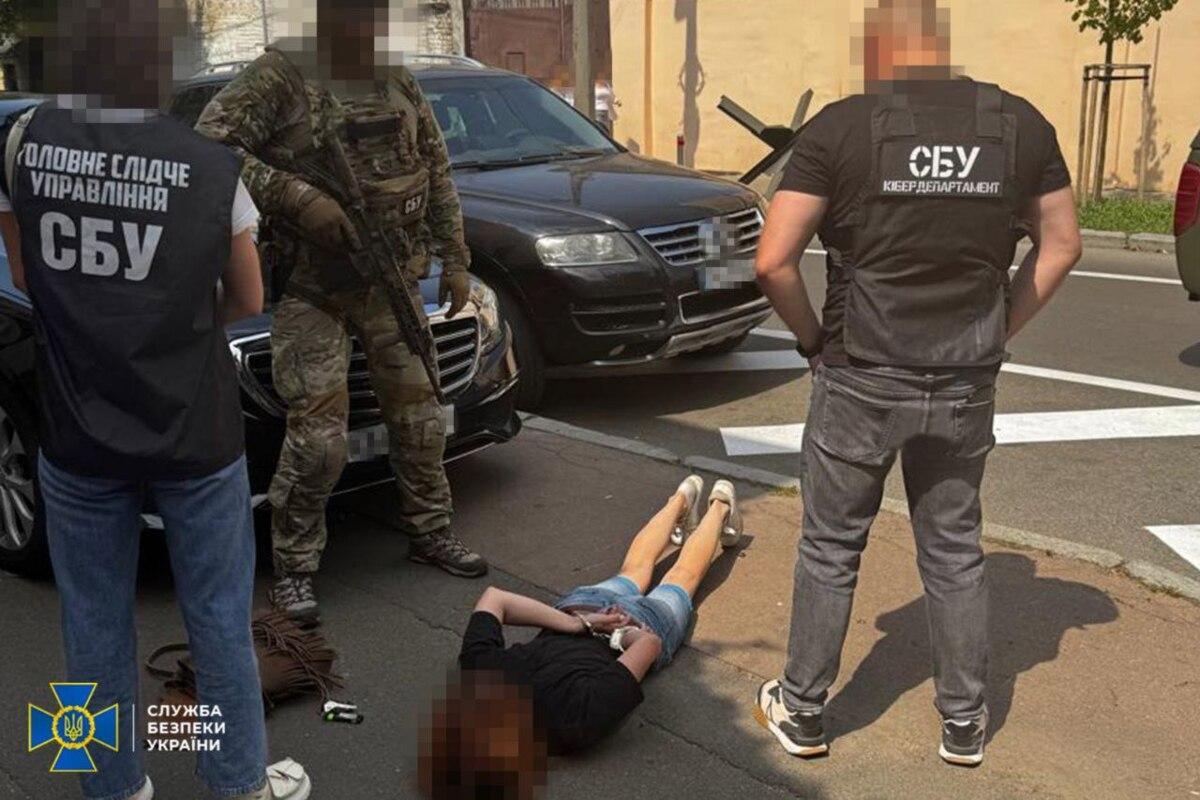 СБУ арестовала агентов ФСБ, собиравшихся атаковать Украину