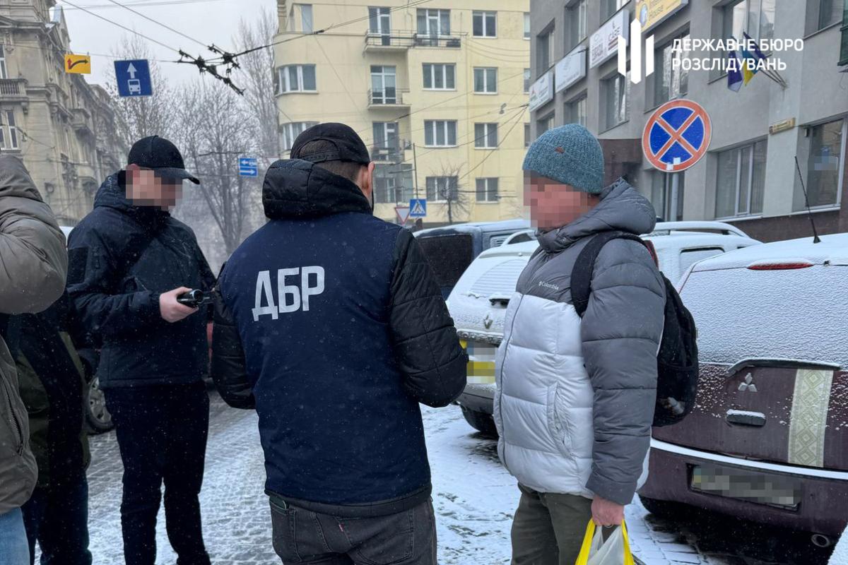 Получил более миллиона гривен: во Львове будут судить адвоката, который обворовывал семьи погибших воинов/Фото: ГБР Львовский адвокат-"стервятник" наживался на семьях погибших военных