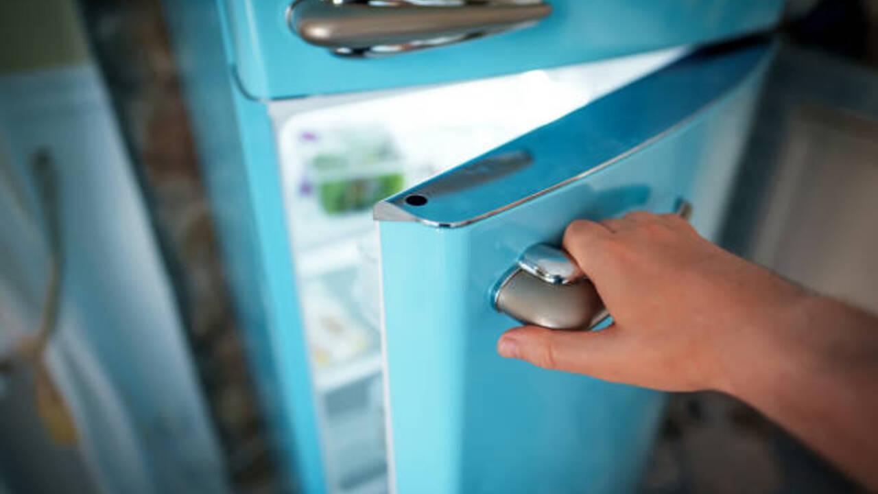 Пʼять продуктів, які не виживуть у дверцятах холодильника