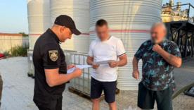 Підмінювали хімікати для водоканалів: організатору та трьом спільникам загрожує до 12 років тюрми/Фото: Нацполіція Підмінювали хімікати для водоканалів: організатору та трьом спільникам загрожує до 12 років тюрми/Фото: Нацполіція