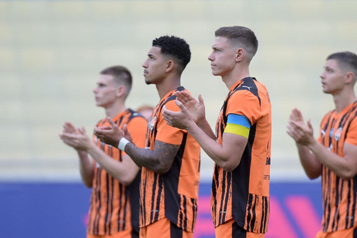 ФК Шахтар Українська Прем'єр-ліга: перемоги Динамо, Вереса та Шахтаря