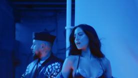 MONATIK і DOROFEEVA запалили Київ новим хітом: кліп "If You Know What I Mean" зняли під обстрілами