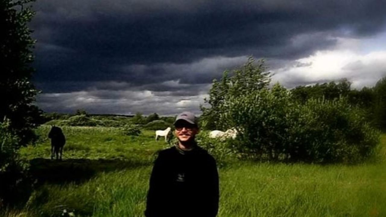  Актер, обвиненный в насилии, номинирован на "Золотую Дзигу"! Почему Киноакадемия молчит?