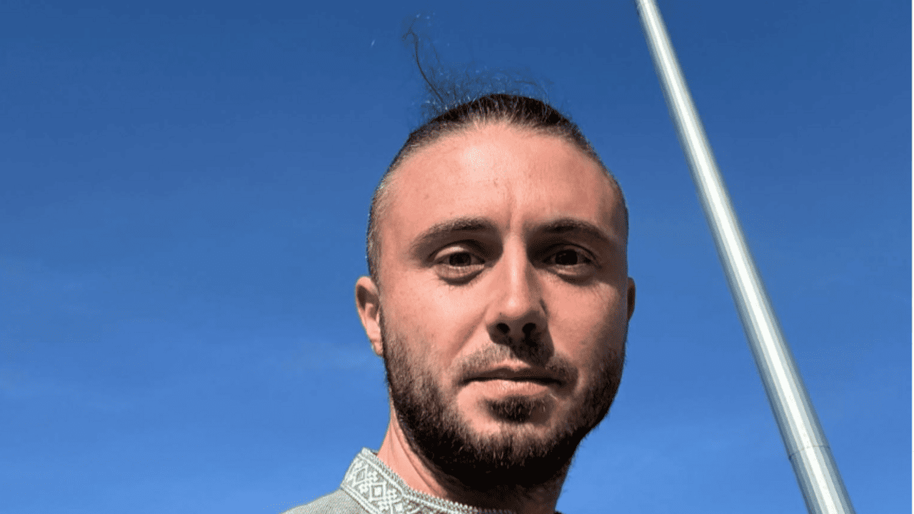 Лідер Антитіл показав, чим його нагородили у парламенті