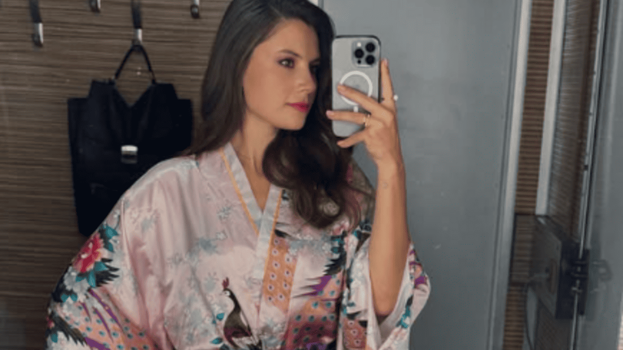 Антонина Хижняк поразила поклонников детским фото