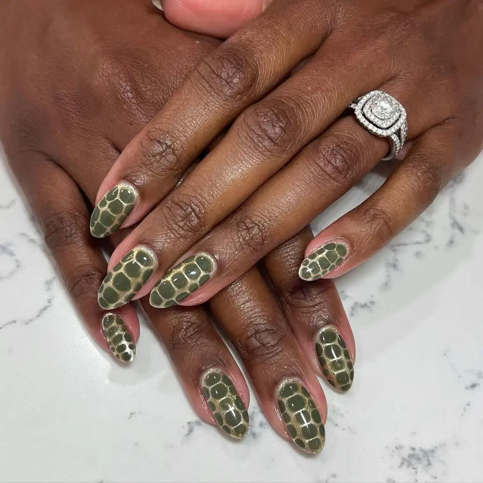 Фото: Instagram @marnaenaenails