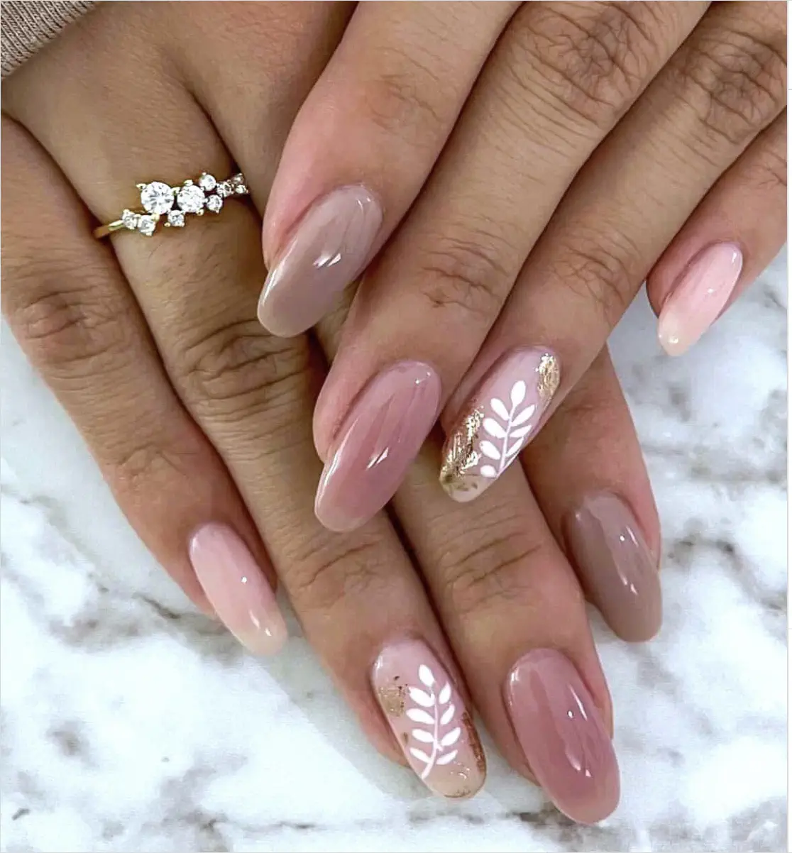 Фото: Instagram @thenailsaloon