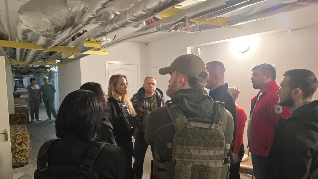 Анджелина Джоли поделилась впечатлениями от поездки в Николаев и Херсон