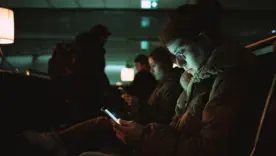 5 мини-сериалов на время блэкаута! Отключение света пролетит незаметно