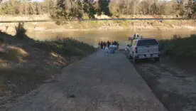 Влада поки що не розголошує імена двох підлітків та зниклого чоловіка