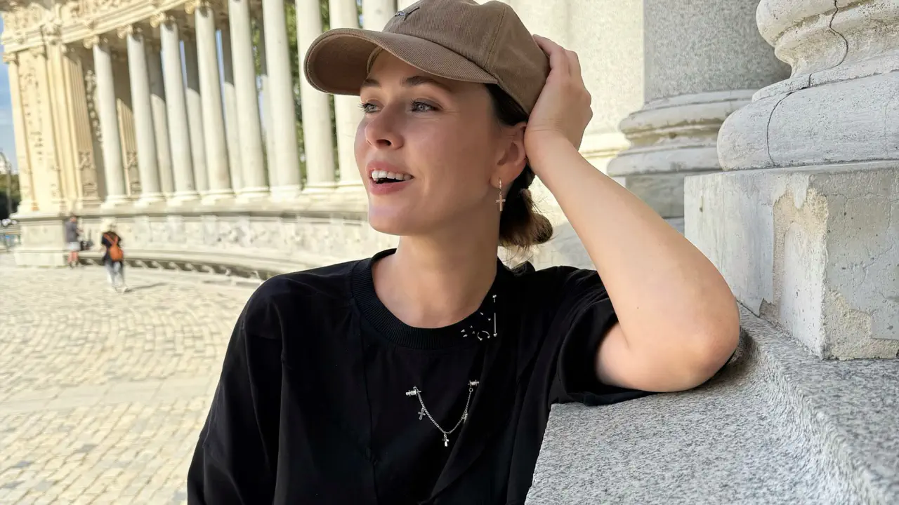 "Отморозок!" Юлия Санина резко ответила экс-менеджеру за давление