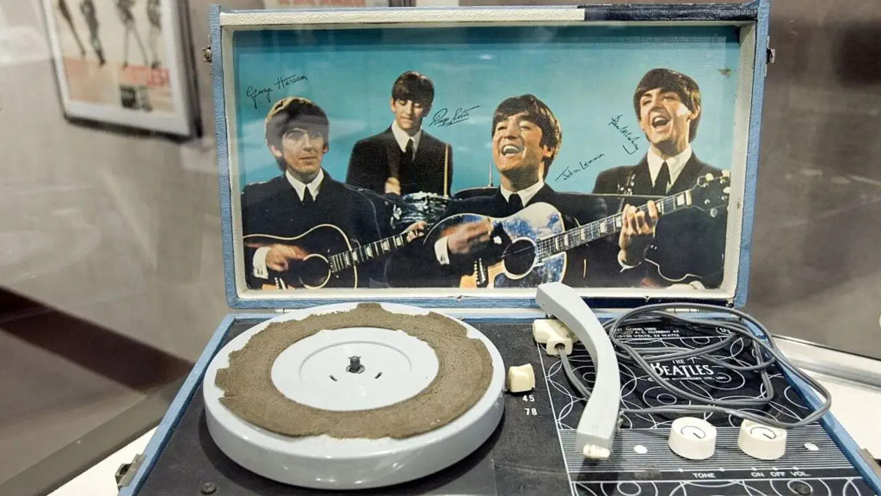 Старі пісні The Beatles несподівано стали хітами та підірвали чарти у 2025 році