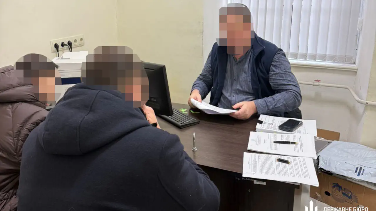10 миллионов на ветер: во Львовской области генераторы для военных набивали чиновникам карманы
