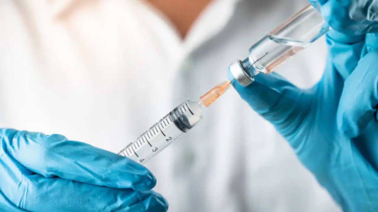 Невиліковна хвороба стрімко поширюється світом: які її наслідки