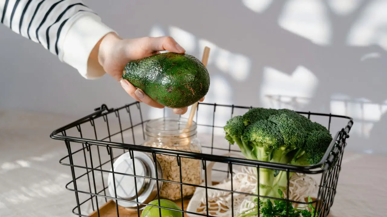 90% взрослых не получают достаточно клетчатки — вот продукты, которые помогут