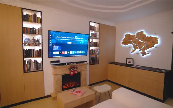 $150 тисяч у 2015-му + $60 тисяч на ремонт: Анатолій Анатоліч показав заміський будинок у Вишгороді