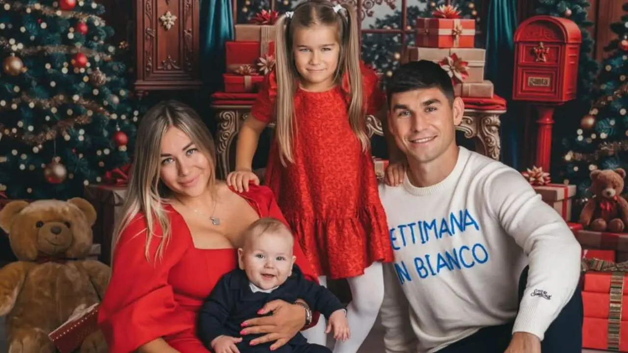 Руслан Маліновський з родиною