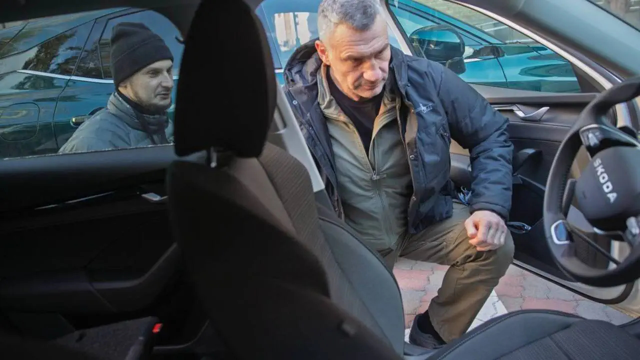 Кличко призвал киевлян временно покинуть столицу из-за отсутствия тепла и воды