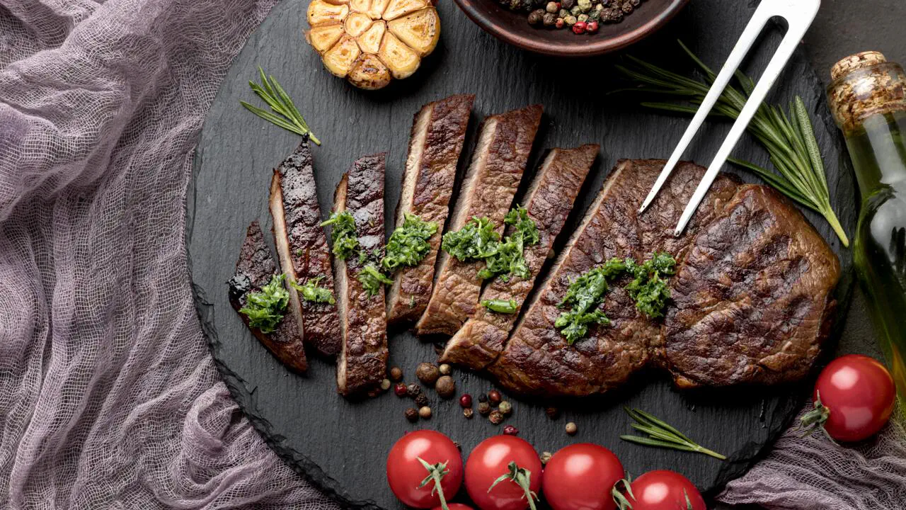 Кардиолог рассказал, какое красное мясо полезно и как его готовить