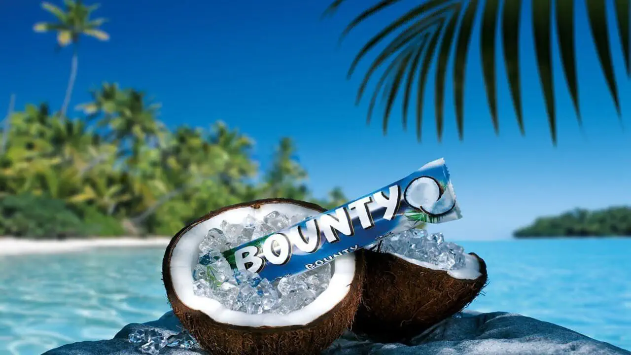 От императоров Китая до батончиков Bounty: самый необычный микс праздников года