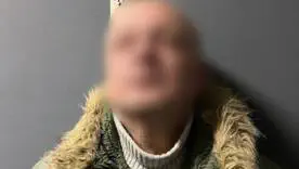 У Києві затримали чоловіка, який напав на 76-річну консьєржку
