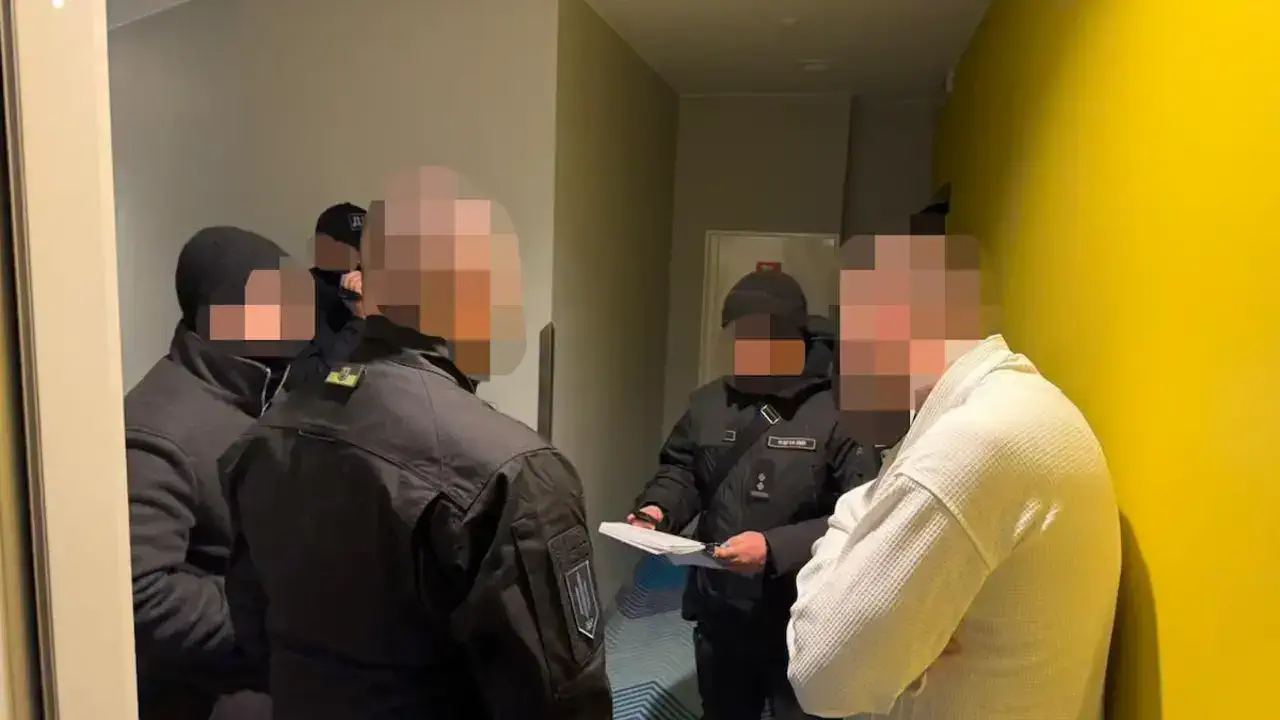 Снимал собственные зверства на телефон: задержан офицер ТЦК, который системно пытал мобилизованных