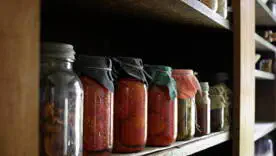 17 незамінних продуктів для надзвичайних ситуацій: що покласти в тривожну валізу
