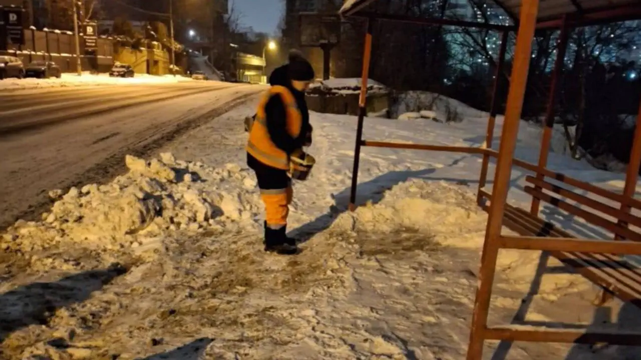 Для уникнення травматизму просимо водіїв і пішоходів бути обережними та дотримуватися правил дорожнього руху