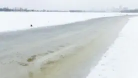 Осторожно, сосульки! КГГА и ГСЧС предупреждают об опасности из-за оттепели