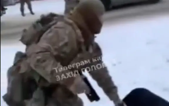 В Буковине спецназ КОРД применил оружие при задержании дезертира: детали инцидента