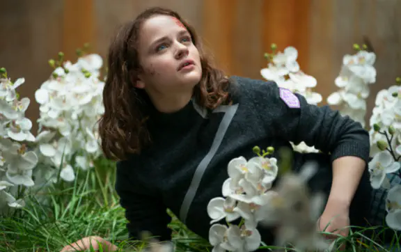 Преображение в кадре: эта актриса умеет сочетать сдержанность с интенсивностью