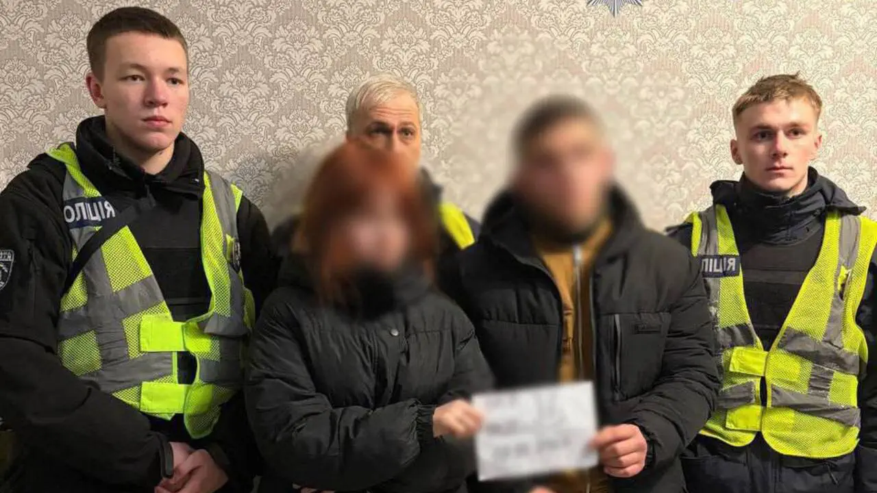 Полиция Киева задержала 16-летнюю девушку и 19-летнего юношу за серию поджогов