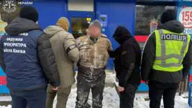 В Киеве задержали мужчину, который за $18 000 обещал «мобилизовать» осуждённую за ДТП