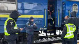 У Києві судитимуть групу людей за махінації з квитками “Укрзалізниці”