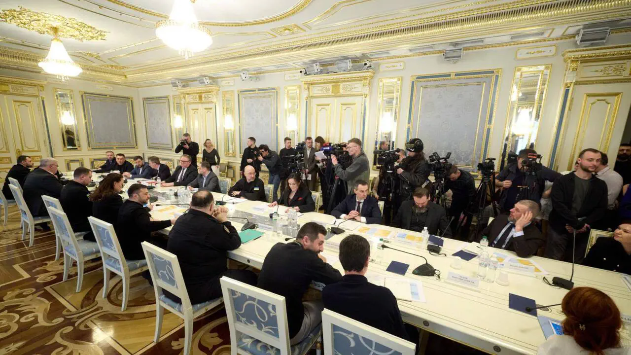 Захист Близького Сходу від шахедів, безплатне тестування зброї і ціни на пальне