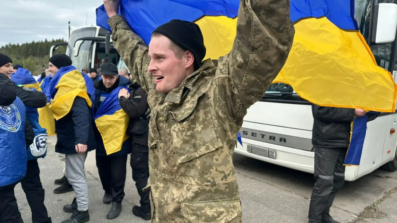 Завершён второй этап обмена: домой вернулись 300 защитников