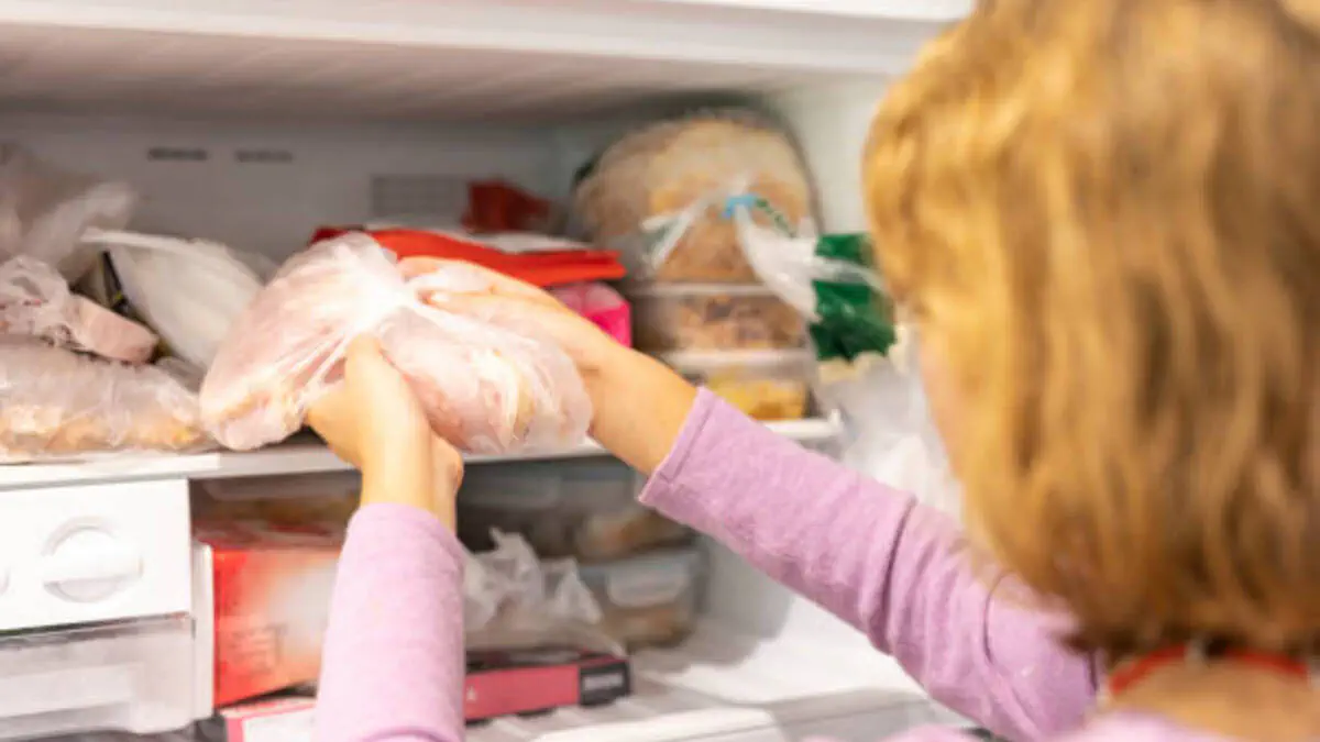 Сбалансированное питание в любое время: что стоит держать в морозилке?