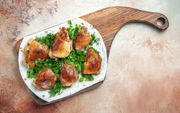 Как запечь вкусную курицу в духовке