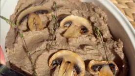 Вкусный и полезный: постный паштет с грибами и фасолью