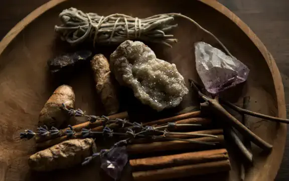 Магія весняного рівнодення: три потужні ритуали, що допоможуть здійснити бажання в сезоні Овна