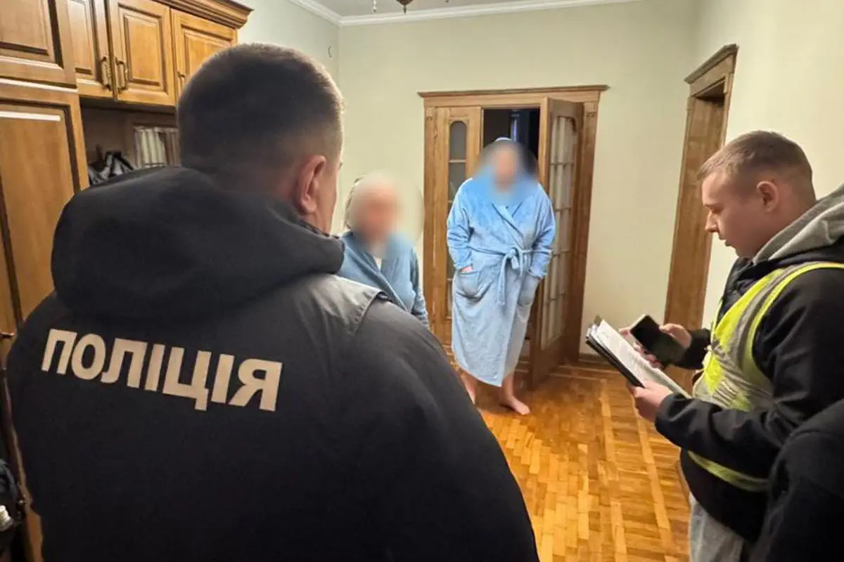 Нацполиция проводит 70 обысков в медицинских учреждениях по всей Украине в связи с хищением миллионов/Фото: Нацполиция