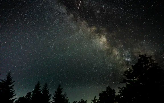 Гороскоп на 31 марта: Близнецам и Скорпионам следует быть внимательными к деталям